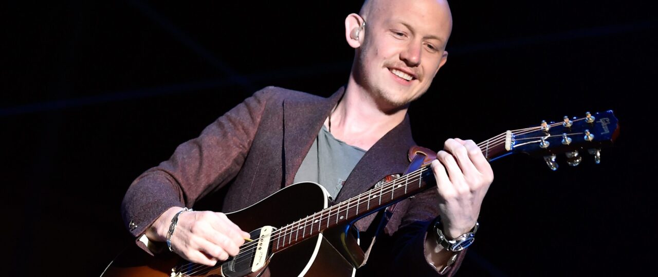 Who Is Isaac Slade? Meet the Former Fray Singer Who Stepped in as Ed Sheeran’s Opening Act