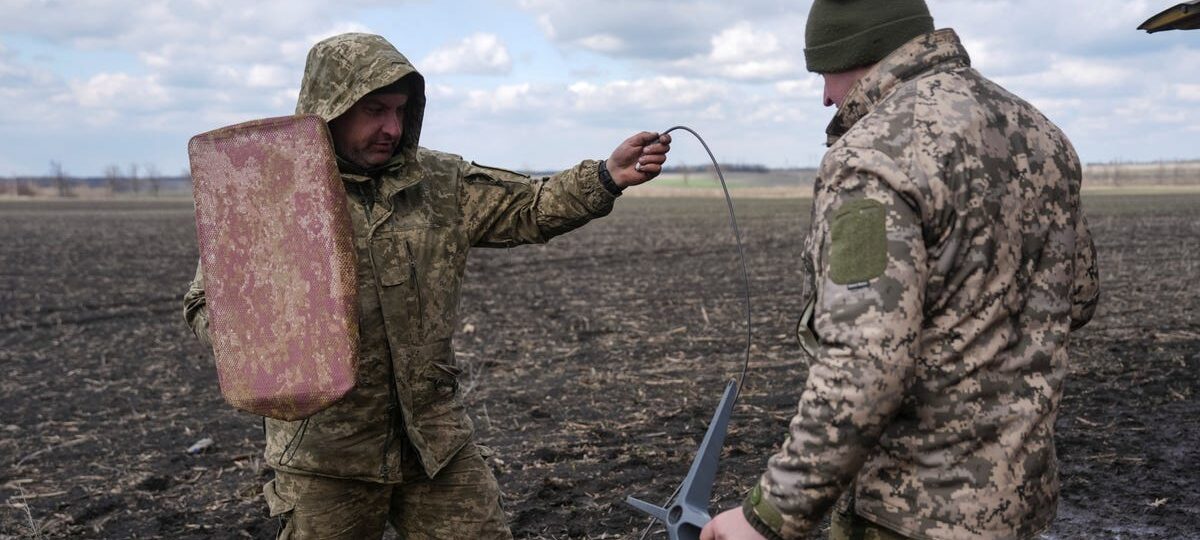 Ukraine says a sudden Starlink speed limit is disrupting drone missions