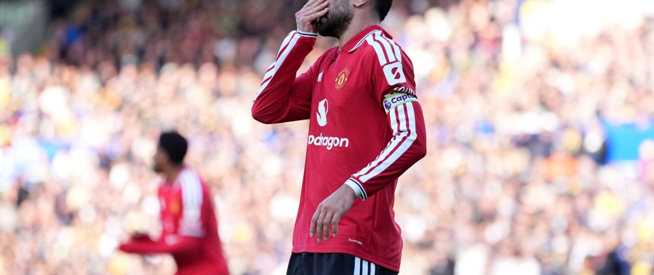 Bruno Fernandes dropped for Man Utd's key clash with Bournemouth