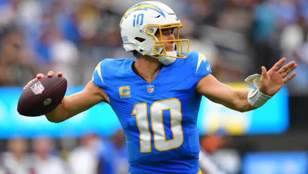 Chargers’ Justin Herbert suddenly named trade candidate for three first round picks