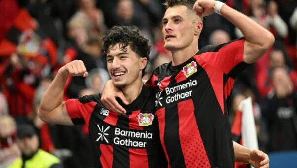 Maza and Schick help Leverkusen clip Freiburg's wings