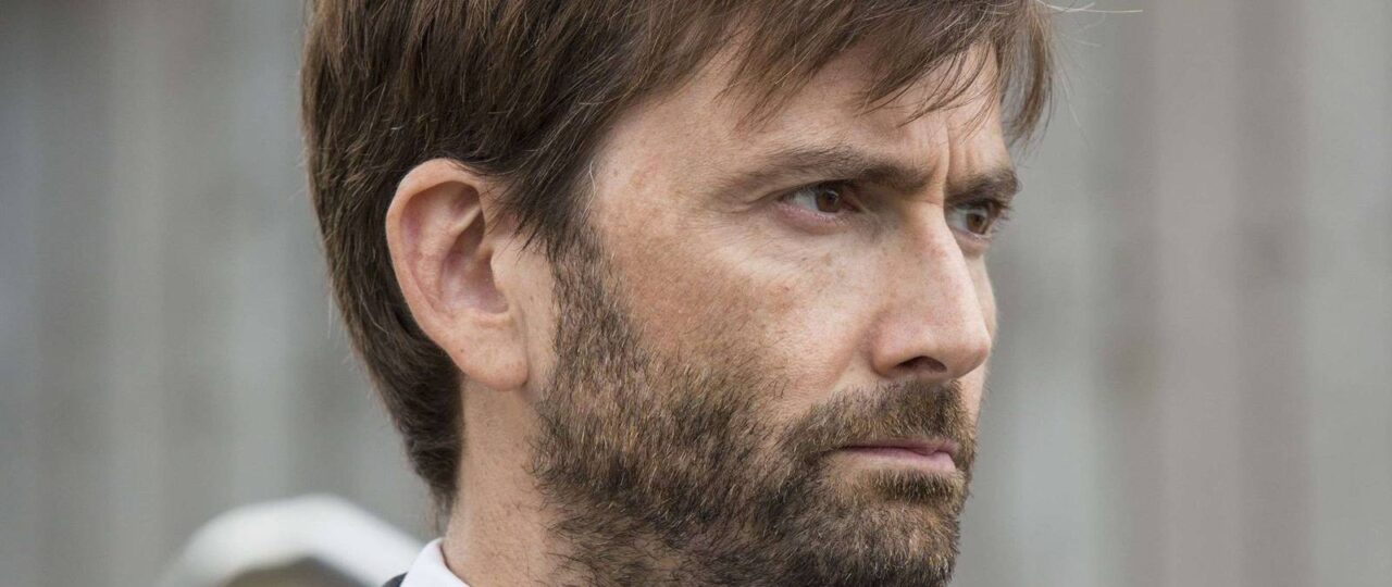 David Tennant & Olivia Colman’s 24-Part Crime Masterpiece Leaves Netflix In Just 7 Days
