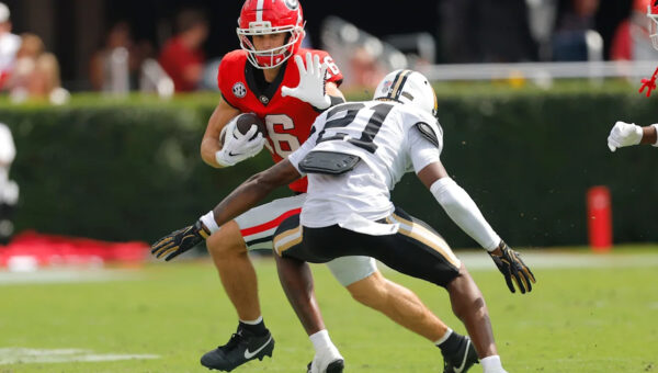 Vanderbilt football injury report vs Kentucky, who's in and out