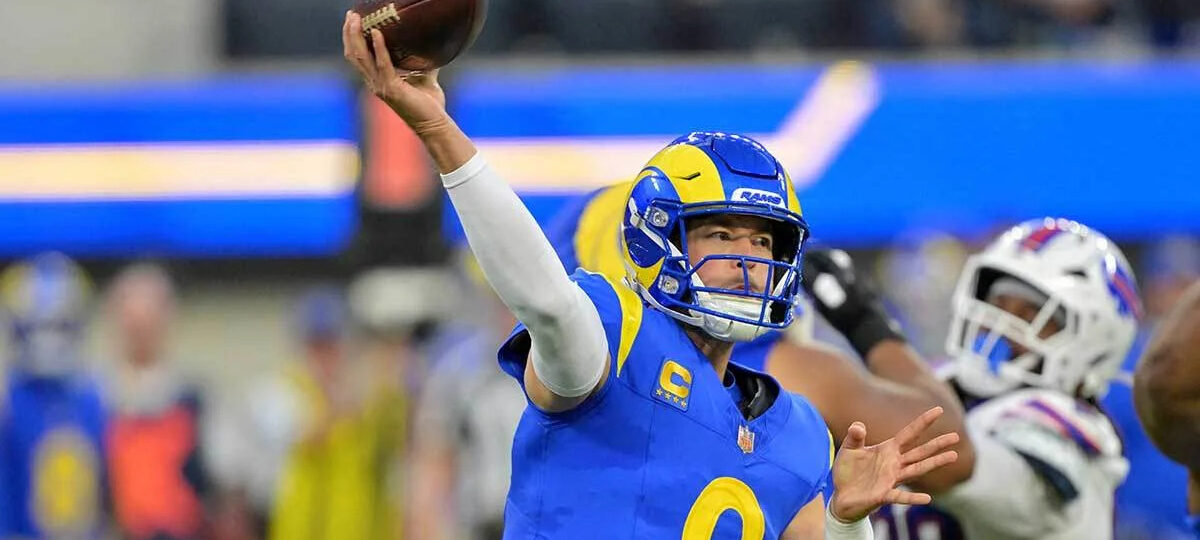 Rams’ Matthew Stafford shows off Davante Adams connection with MNF touchdown