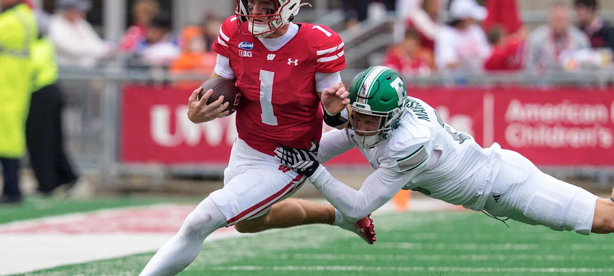 Badgers reveal depth chart for Week 7 vs. UCLA