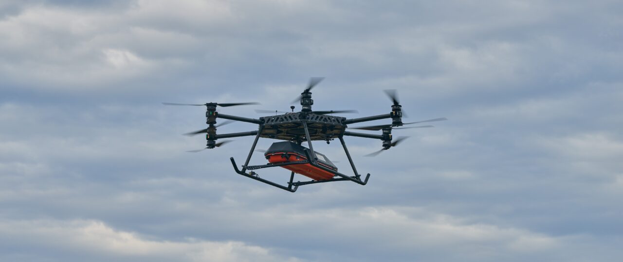 A wounded Ukrainian soldier thought he was going to die. Then a drone pilot flew 'like a ninja' to airlift him out.
