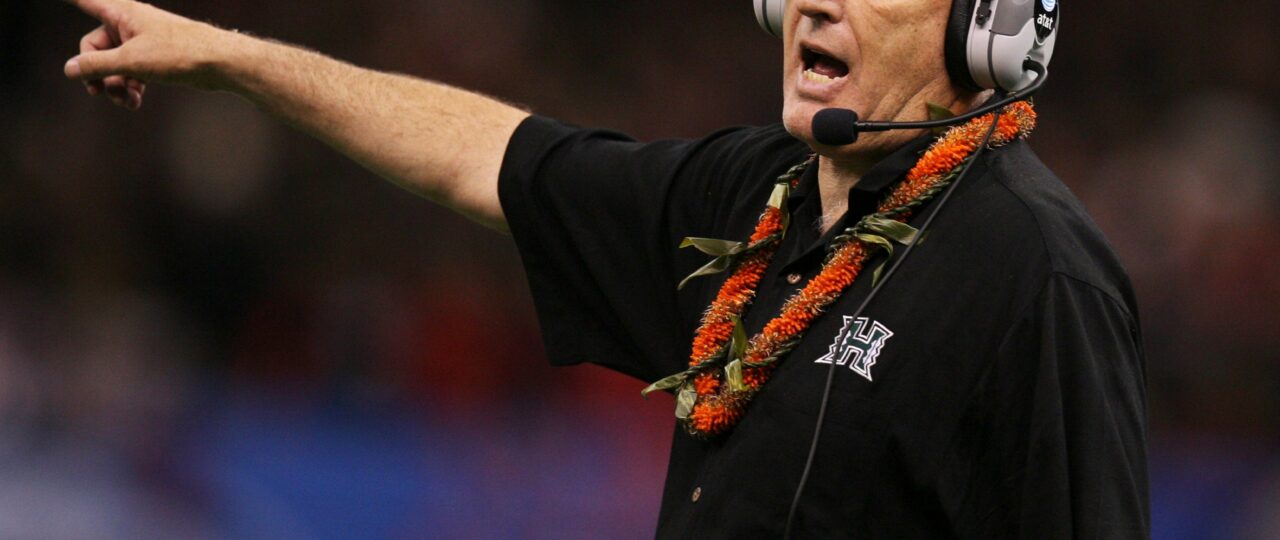 June Jones dies at 73: Run-and-shoot innovator changed Hawaii football forever