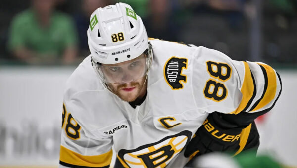 Bruins vs. Predators Score, Live Updates, Highlights From NHL Game