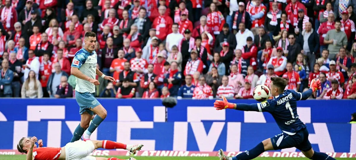 Leverkusen strike four past Mainz for third win of new season