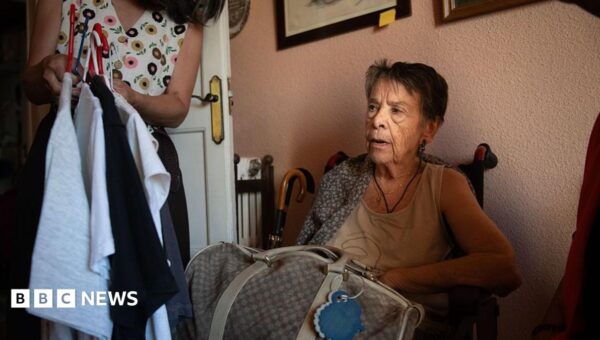 Spanish pensioner whose eviction sparked nationwide protests dies, union says