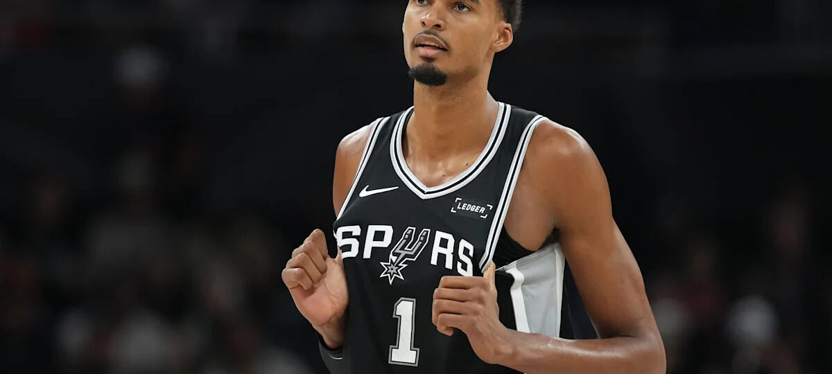 ‘One out of a million’: Spurs stunned by Amen Thompson’s winning block