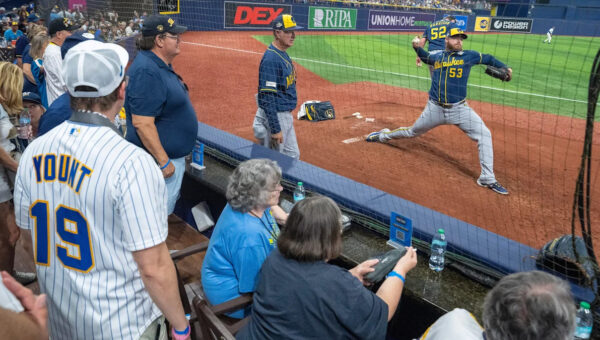 Brewers fans react to Brandon Woodruff’s Game 3 close