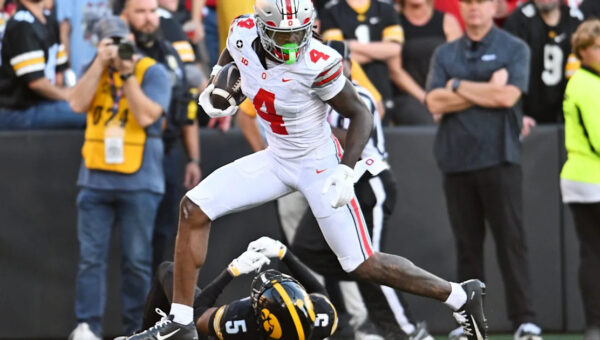 LeBron James Drops 5-Word Reaction to Jeremiah Smith’s Ohio State-Record-Breaking Showing vs. Iowa