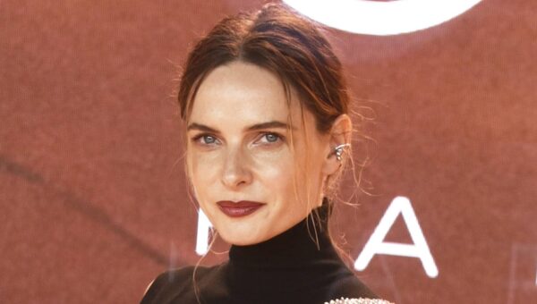 Rebecca Ferguson & Andrew Garfield’s New Fantasy Epic Officially Lands HBO Max Release Date