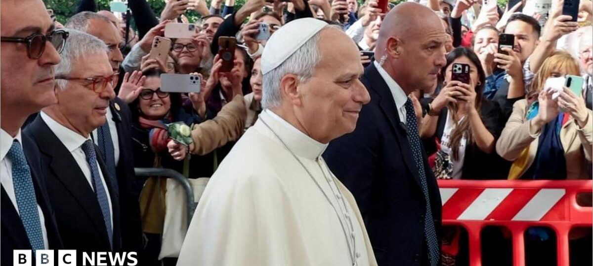 Pope admitted to hospital for surgery to remove lump on his lung