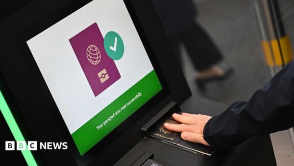 Roll-out begins for passport-free airport e-gates