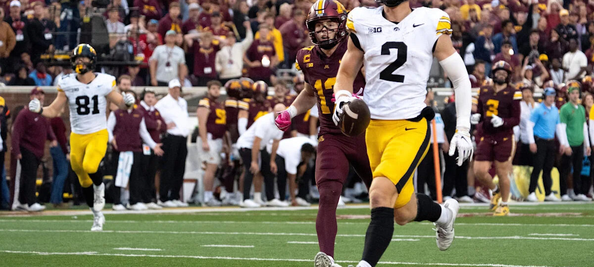 CBS shares Iowa football bowl projection after Minnesota loss