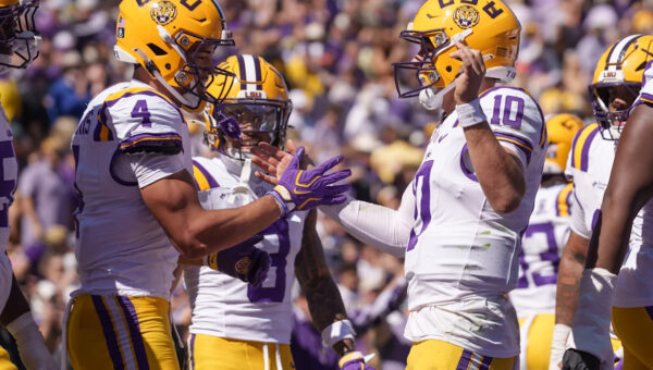 Leavitt throws for 4 TDs as No. 22 LSU routs No. 16 Mississippi State 31-0