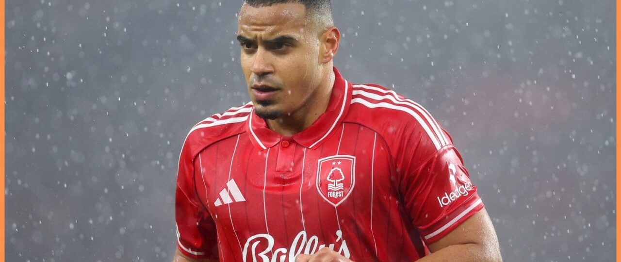 Manchester United target monster Premier League centre back for defensive rebuild