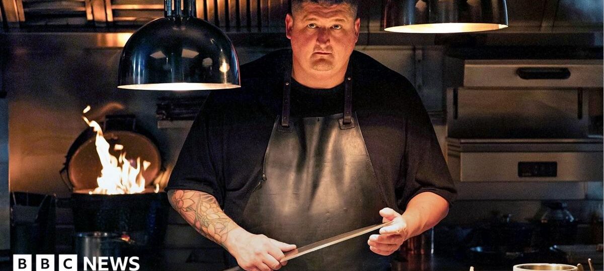 'I run a spotless kitchen', says Michelin-star restaurant chef in wake of food hygiene debacle