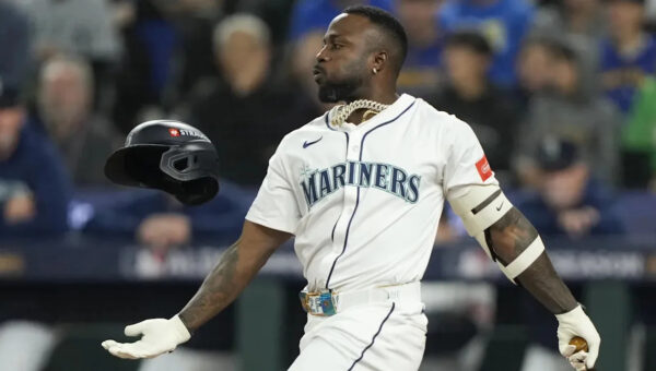 Mariners polarizing All-Star gets lofty $115M contract prediction