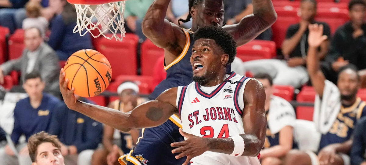 New look St. John’s men’s basketball stifles Drexel in preseason opener