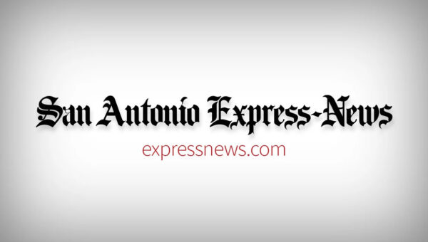Former Cowboys QB Tony Romo disqualified from golf tournament over scorecard errors