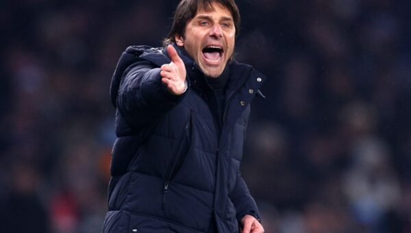 Man United explore managerial appointment as 57-year-old manager considers next move