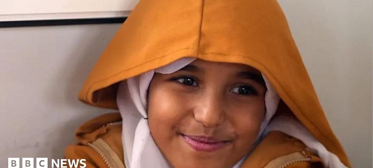 'We are terrified but we want to get an education', say Yemeni schoolgirls