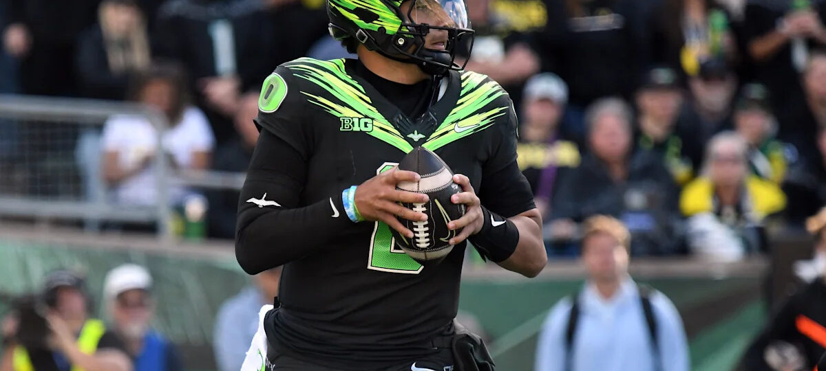 Oregon reportedly benching QB Dylan Raiola in favor of Brock Thomas for Nebraska game