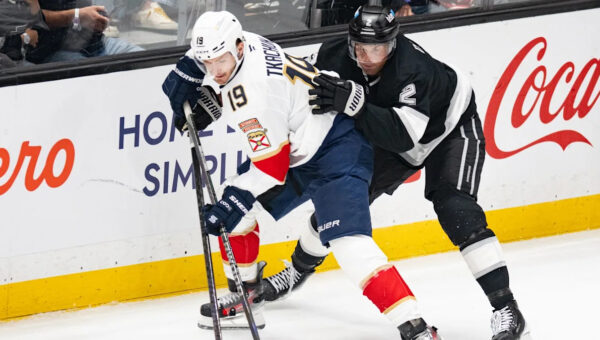Kings’ disparity in special teams makes difference in loss to Panthers