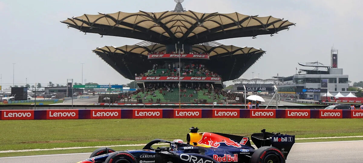 Verstappen claims first pole of the season at Bahrain GP in Malaysia