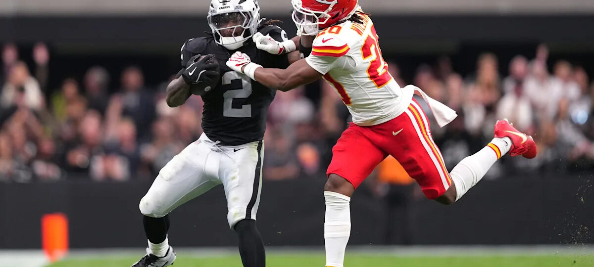 Ashton Jeanty remains a game-time decision