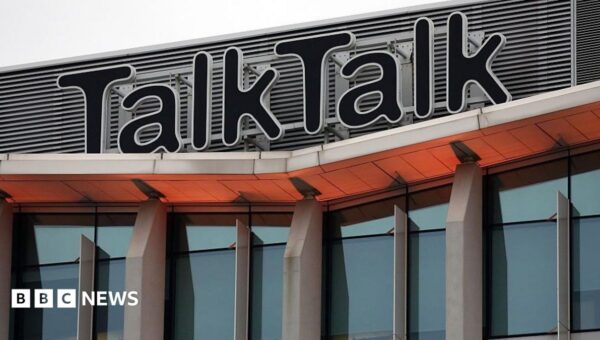 BT agrees rescue deal to buy broadband operator TalkTalk