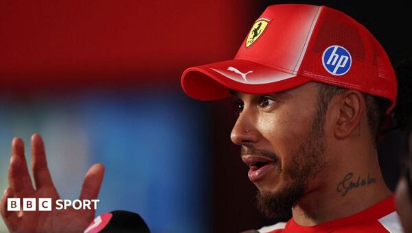 Hamilton bemused after glitch turns F1 into ‘Lego race’