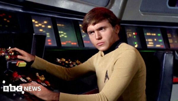 Star Trek actor Walter Koenig, who played Pavel Chekov, dies aged 90