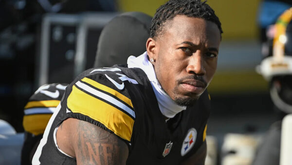 Breaking: Steelers trade Joey Porter Jr. to NFC East for multiple draft picks