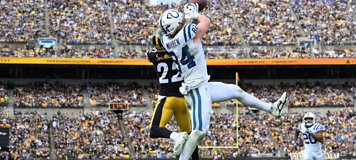 Tyler Warren busy against Steelers in Week 5
