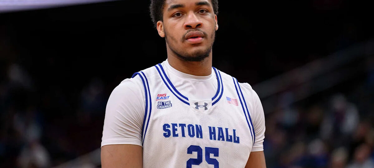 Why Tom Moore, Jim Calhoun and Bob Hurley are high on Connecticut center Najai Hines
