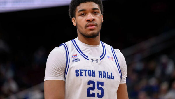Why Tom Moore, Jim Calhoun and Bob Hurley are high on Connecticut center Najai Hines