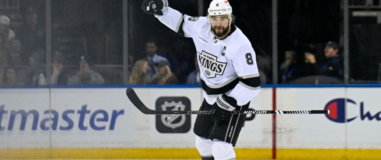 Kings smother Rangers 6-3 for third win in four games