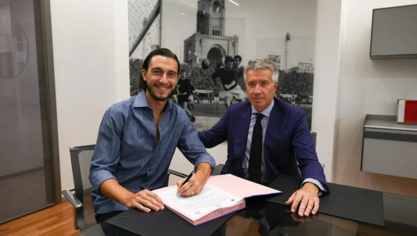 Matteo Darmian joins Bologna
