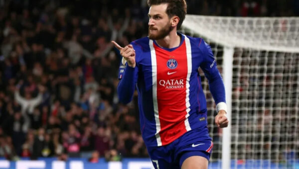 PSG ease to Ligue 1 win before Manchester City test