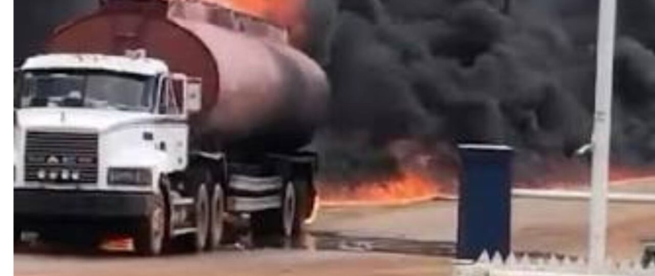 Truck conveying petrol catches fire, burns shops, vehicles in Calabar