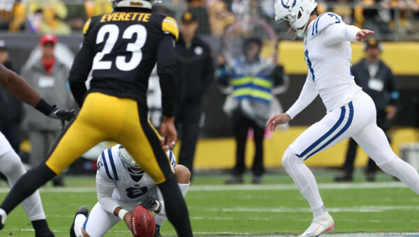 Rain, wind, distance? None of it bothers Colts K Spencer Shrader