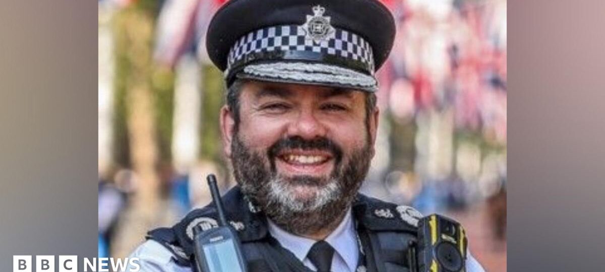 Met's Special Constabulary head fired after AI tool found deleted intimate images on work phone