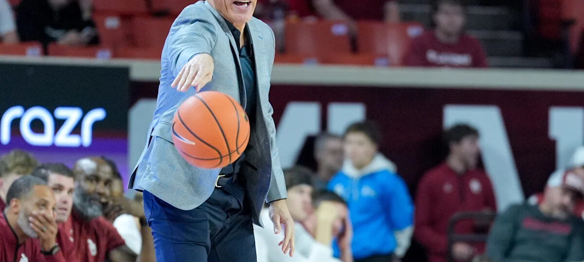 From Tae Davis to Dayton Forysthe, what we learned at OU basketball media day