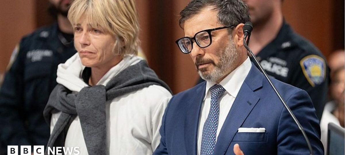 Actress Selma Blair faces charges for kicking nurse and officer after plane incident