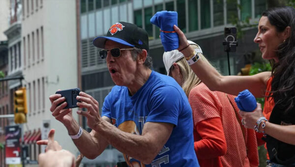 Preseason or not, Ben Stiller was fired up about Knicks before 50-point blowout loss to Raptors