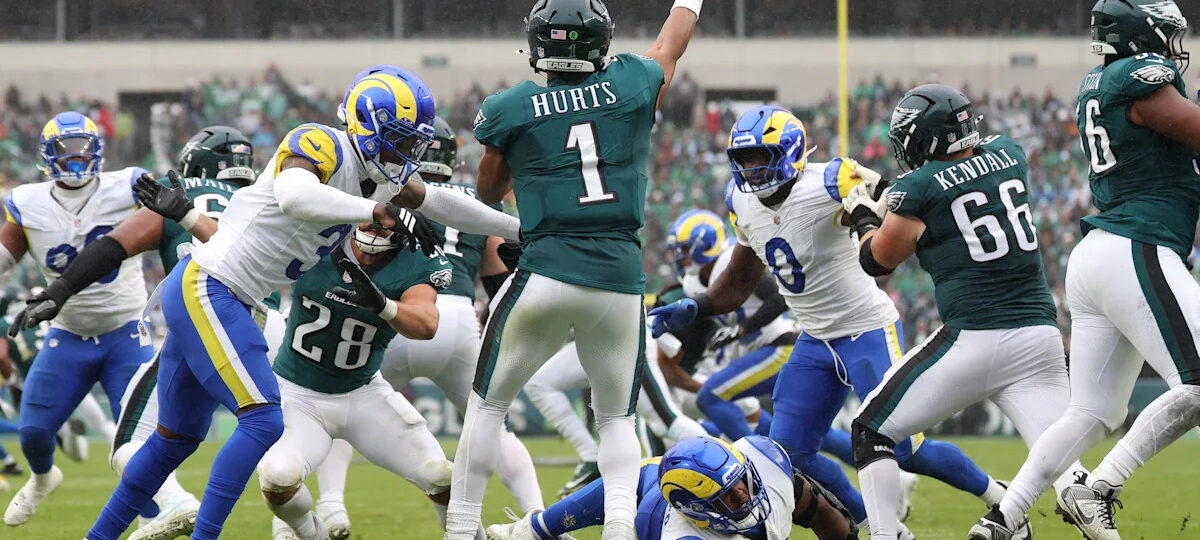 Eagles fall to Rams after scoreless second half and third-down collapse